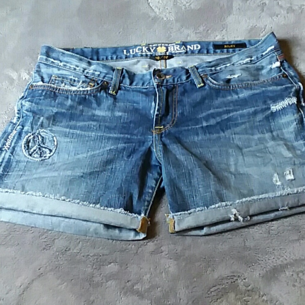 Lucky Brand Blue Jean Shorts with Flag Detail - Picture 5 of 9